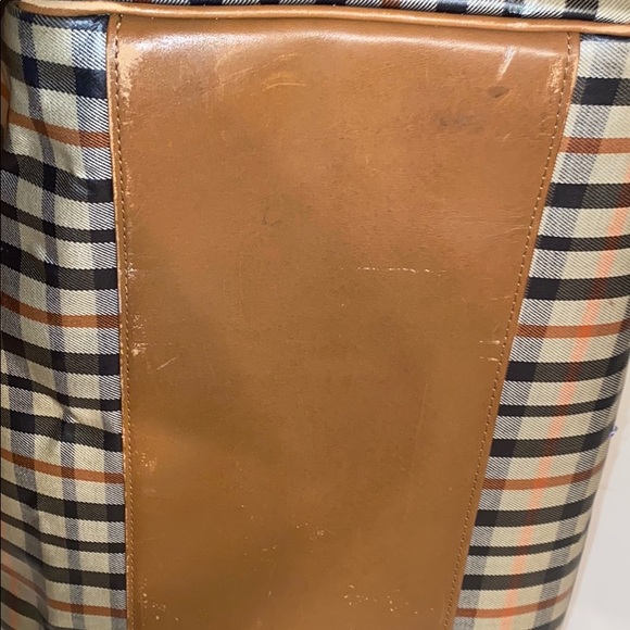 DAKS LONDON PLAID LARGE HANDBAG WITH SCARF - Picture 14 of 16